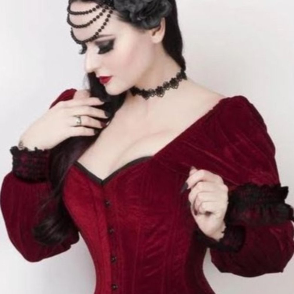 Corset - Picture 4 of 6